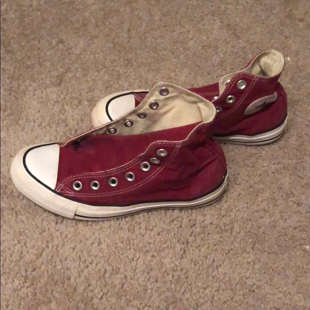 Converse Chuck Taylors Burgundy High Top